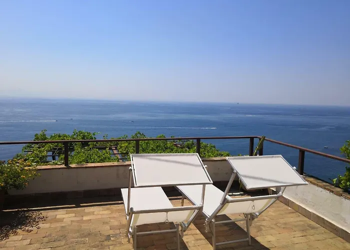 Bed and Breakfast Il Nido del Gabbiano Vietri